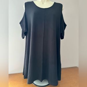 PrinStory (Amazon) short sleeve cold shoulder tunic top, size 2XL